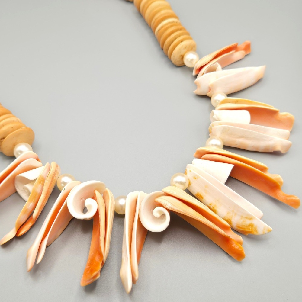 Vintage Shell and Wood Bead Faux Pearl Statement‎ Necklace Orange White Fringe